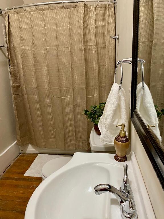 Historic McDonald Airbnb photo