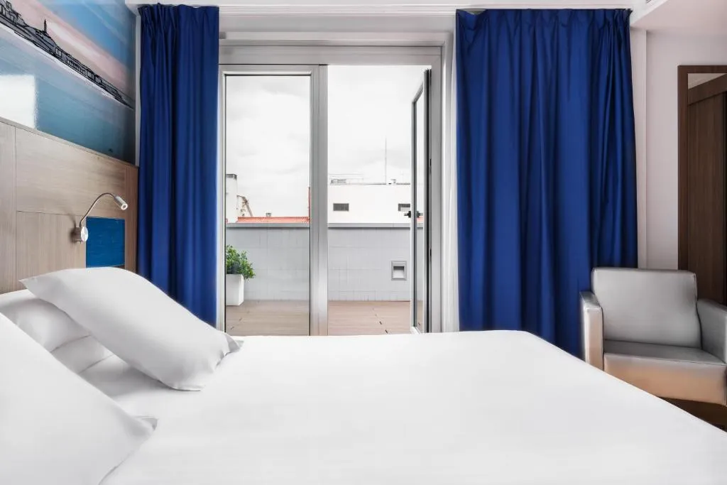 Eurostars Blue Coruña，位于拉科鲁尼亚的酒店