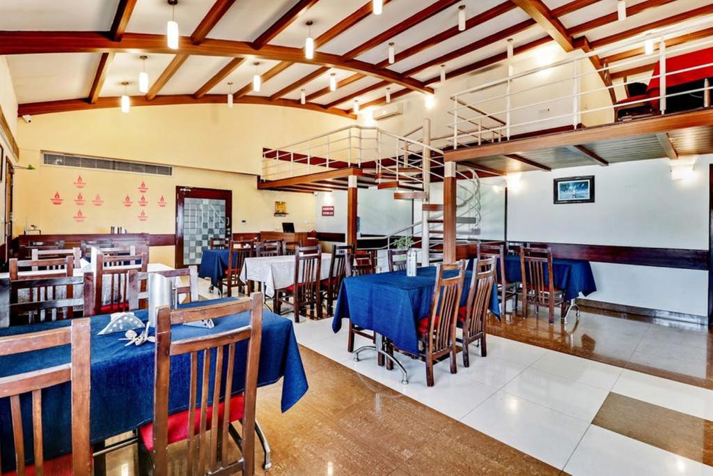 Sri Krishna Palace 객실 이미지