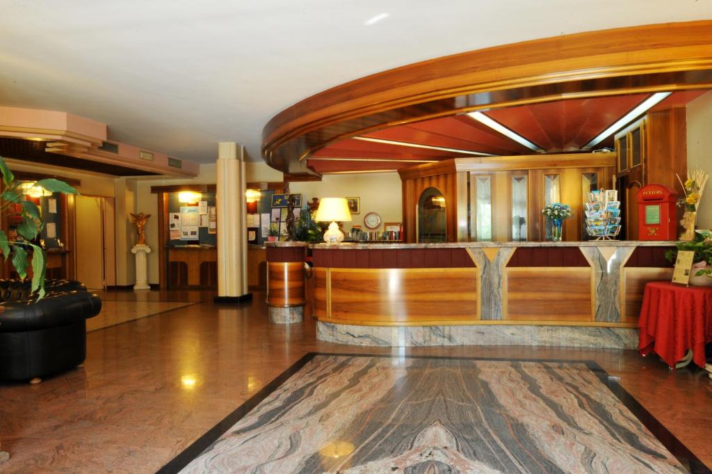 Park Hotel Oasi photo