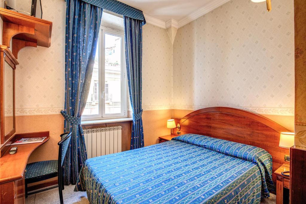 Hotel Verona Rome Photo 15