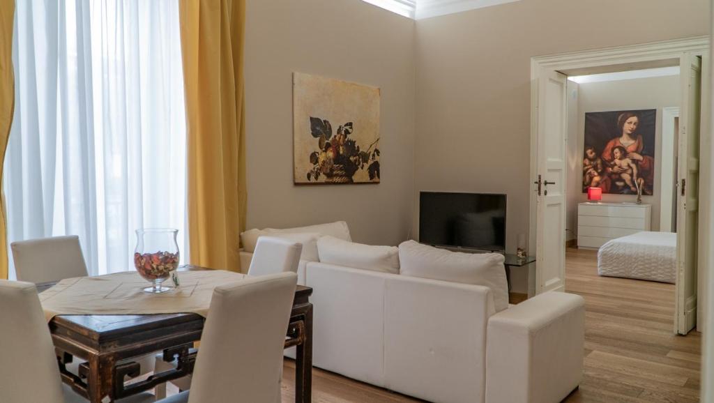 Le suites del duca di Sarro photo