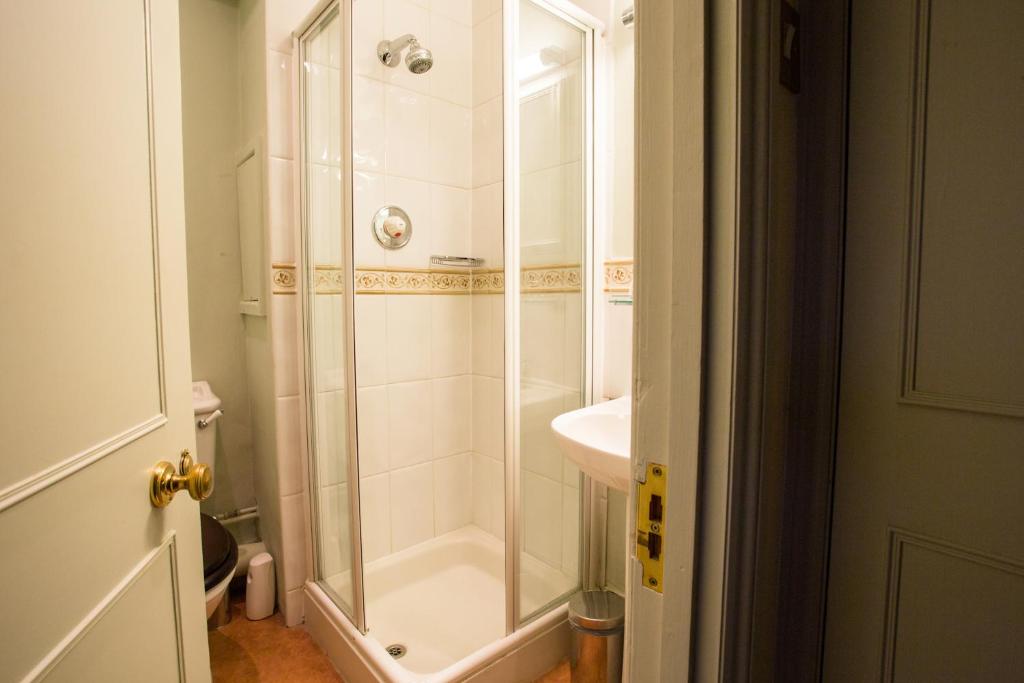 Dukes Bath photo