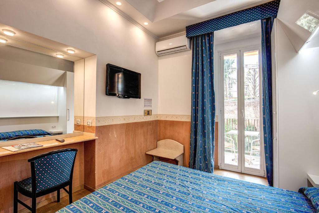 Hotel Verona Rome Photo 20