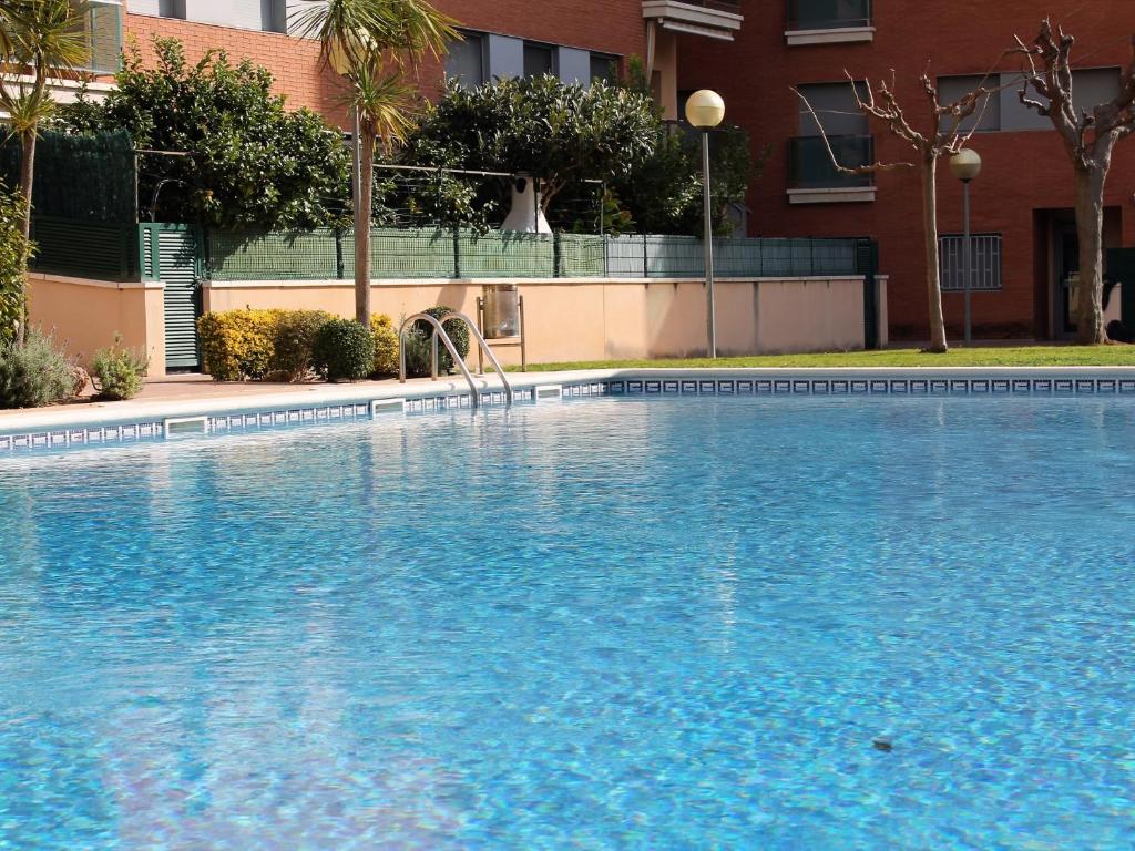 Suitur beach apartment with pool - 1