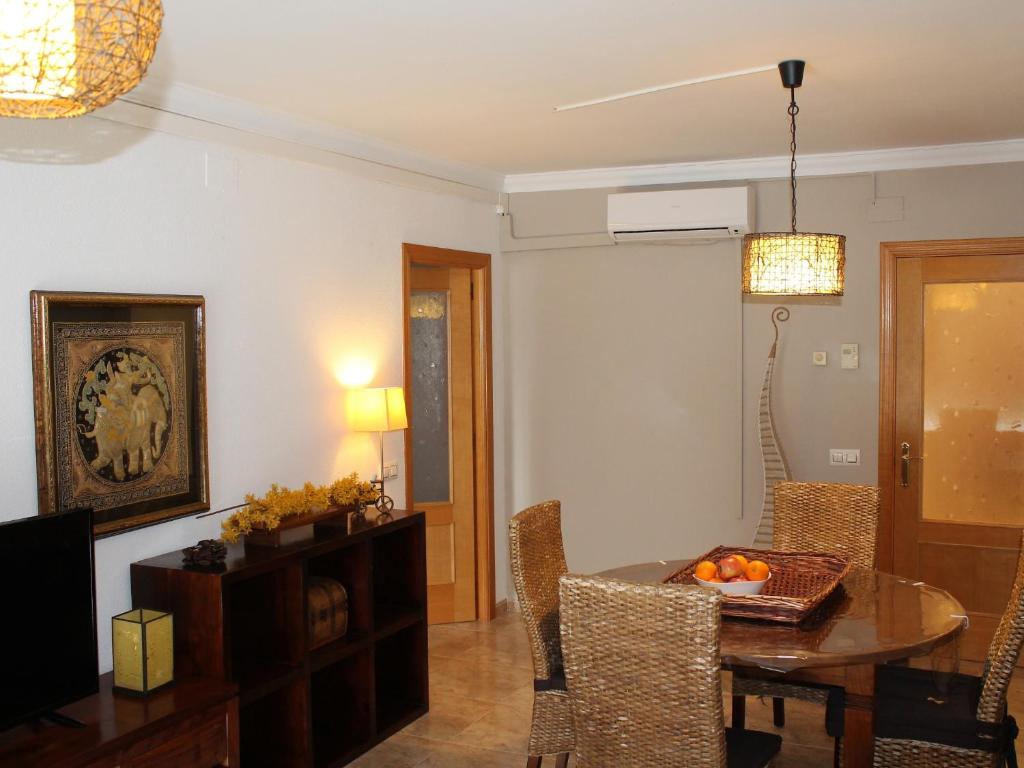 Suitur beach apartment with pool - 5