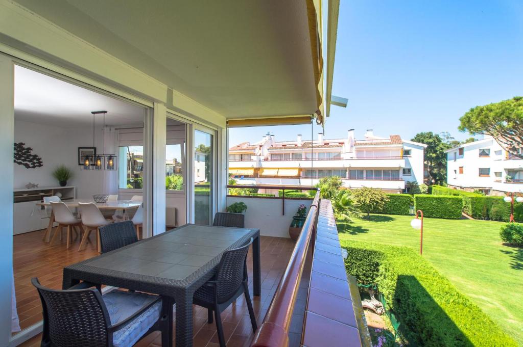 BF-5 CALELLA DE PALAFRUGELL 4 PAX - 2