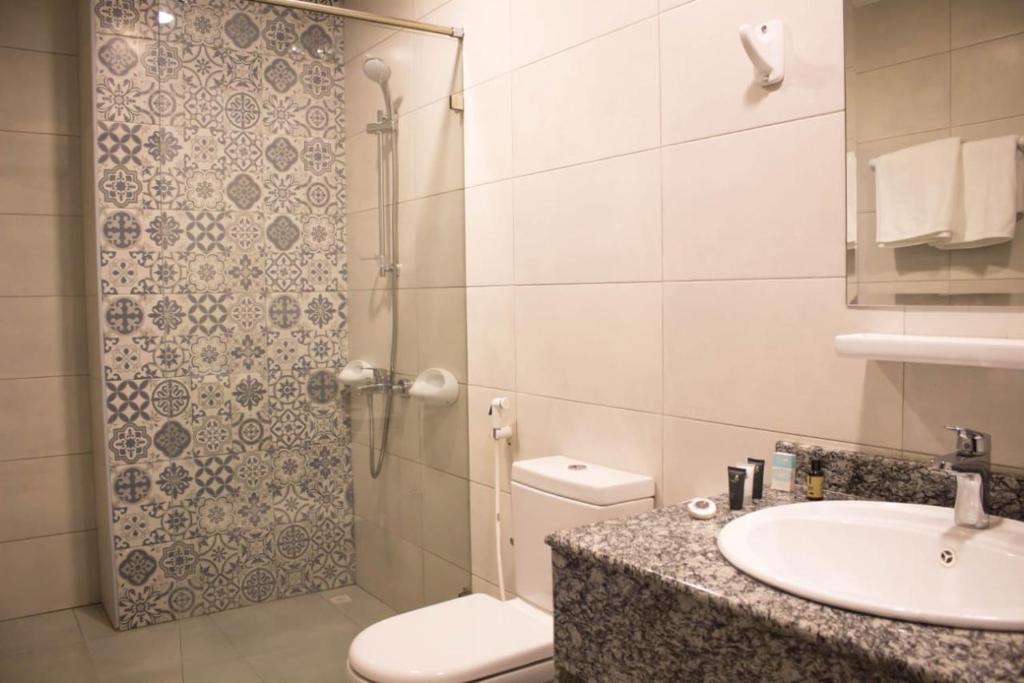 Parkside Plaza Muscat photo