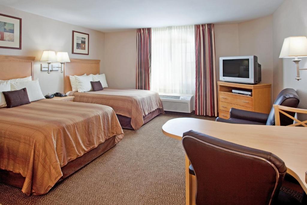 Candlewood Suites Junction City - Ft. Riley photo