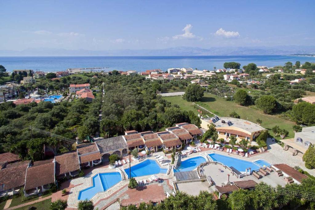 Bristol Residence ( B.Lagoon) — Hotel in Corfu Island