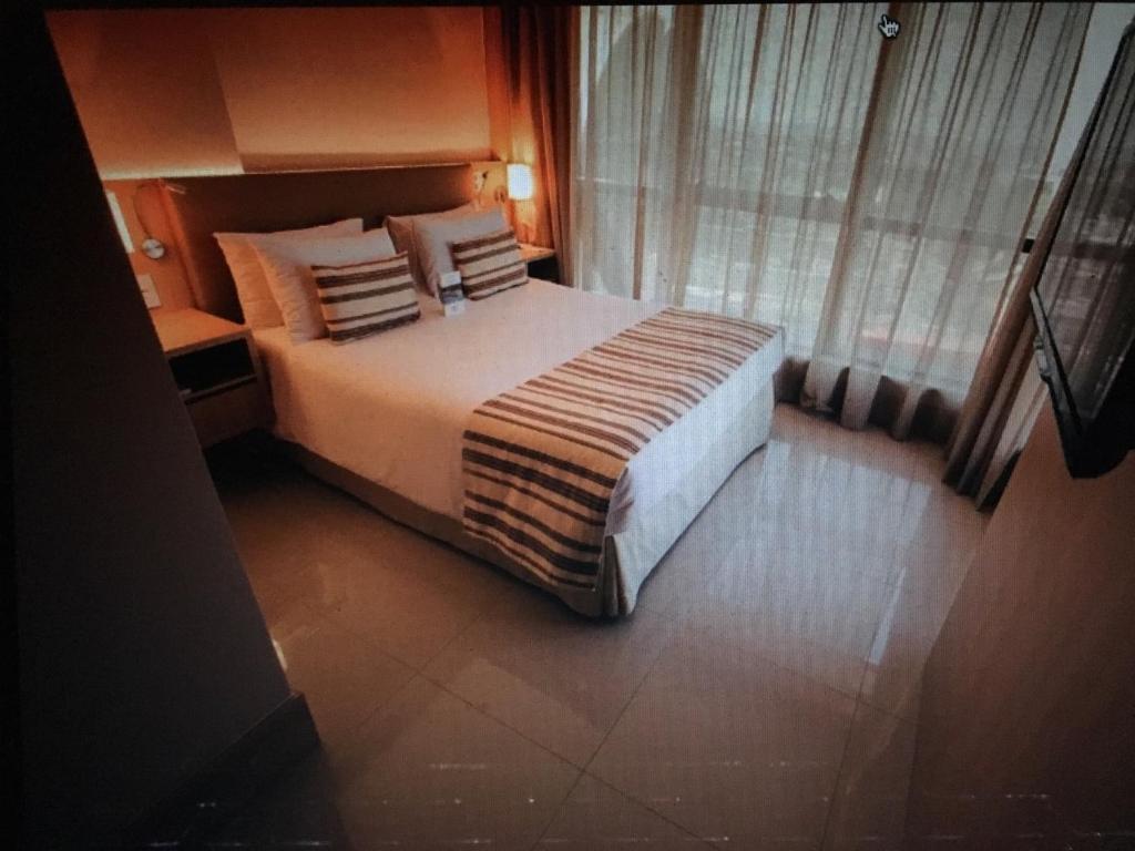 CULLINAN Brasilia flat particular em Hotel junto ao Shopping - SEM CAFE photo
