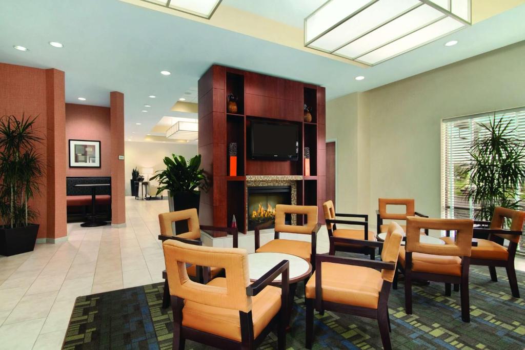 Hyatt House Hartford North Windsor photo