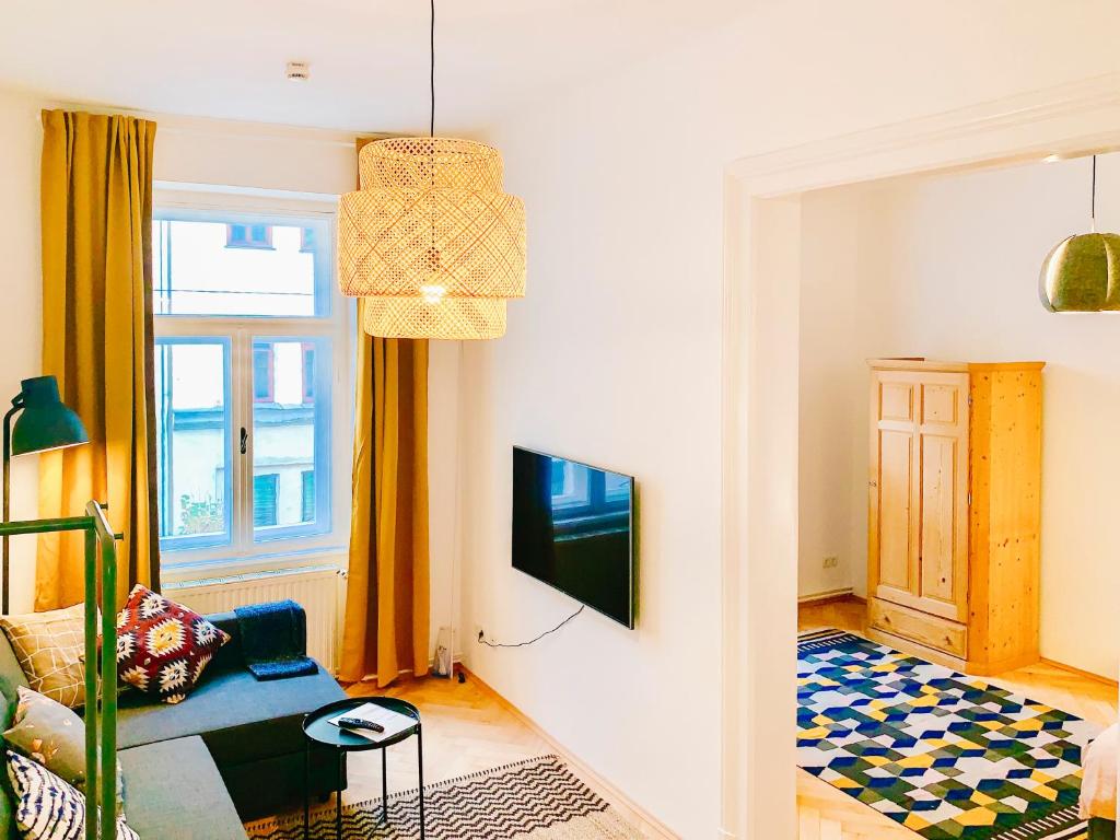 Contemporary City Apartment - by Nahuen Suites - 2