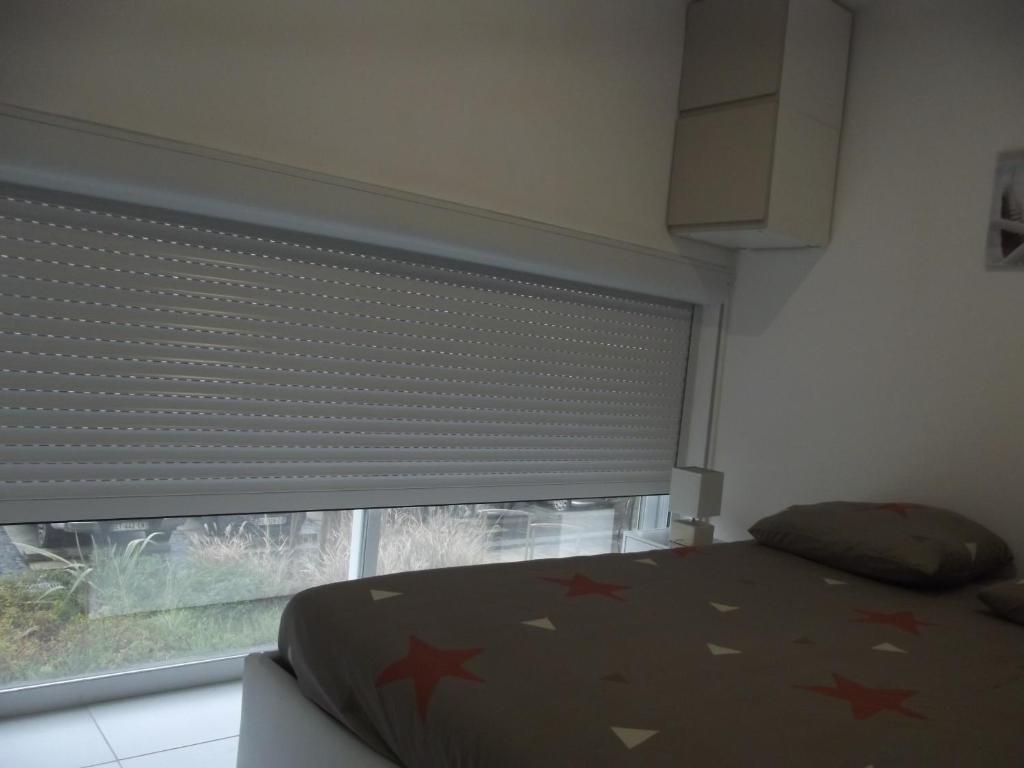P2 CABINE - LA GRANDE-MOTTE - 2