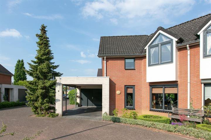 Meenestee, Borculo, Borculo