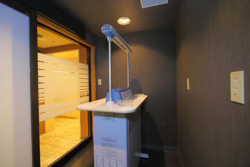 Shared lounge/TV area