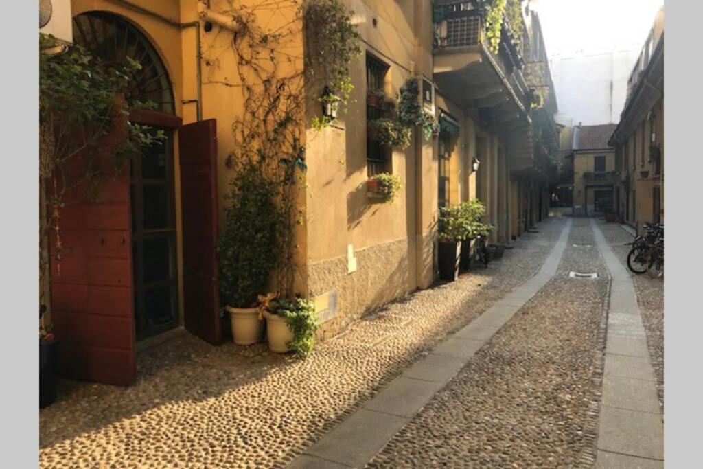 Creative Cozy Loft Navigli Tortona for Family, Milán