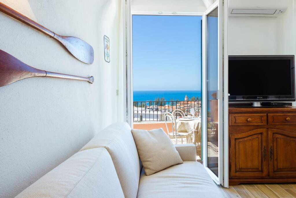 Casa Del Subacqueo. Amazing Terrace With Sea View. Wi-Fi - 5