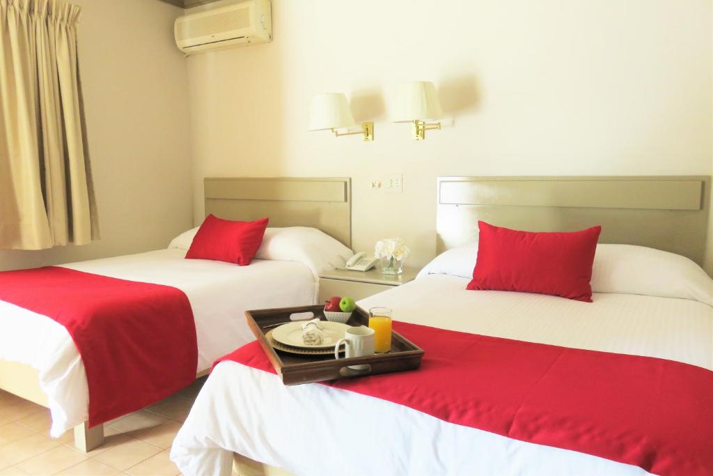 Hotel Huizache photo