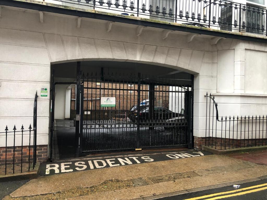 Burlington Street Nr Brighton College, Hospital & Seafront photo