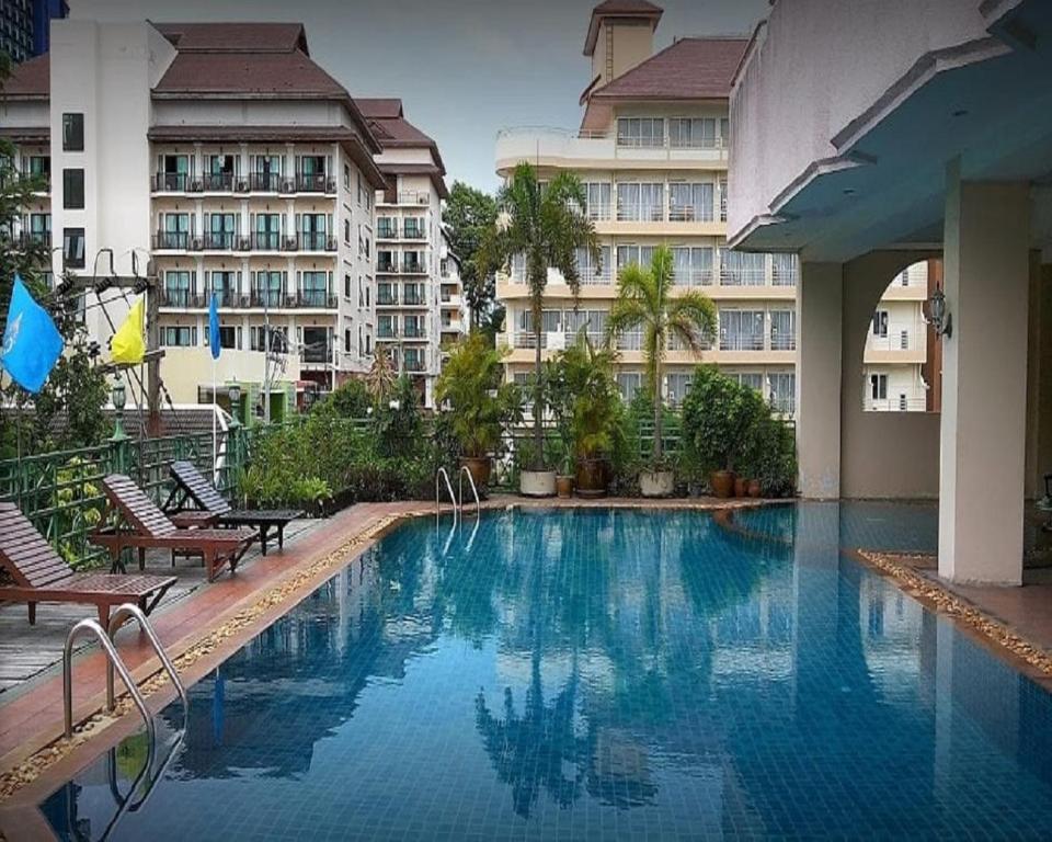 Mike Beach Resort Pattaya (SHA Extra Plus) photo
