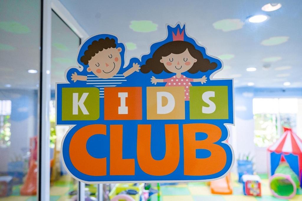 キッズ クラブ