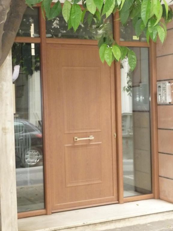 Cozy and Bright 2BD Apartment in Kolonaki photo