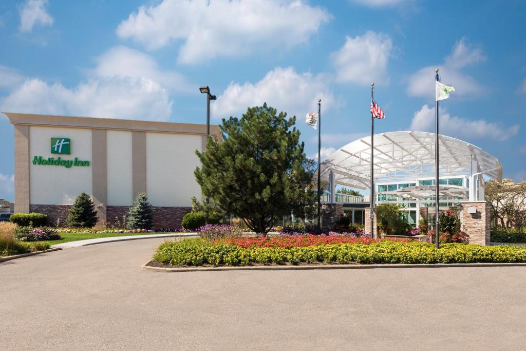 Holiday Inn Chicago - Elk Grove photo