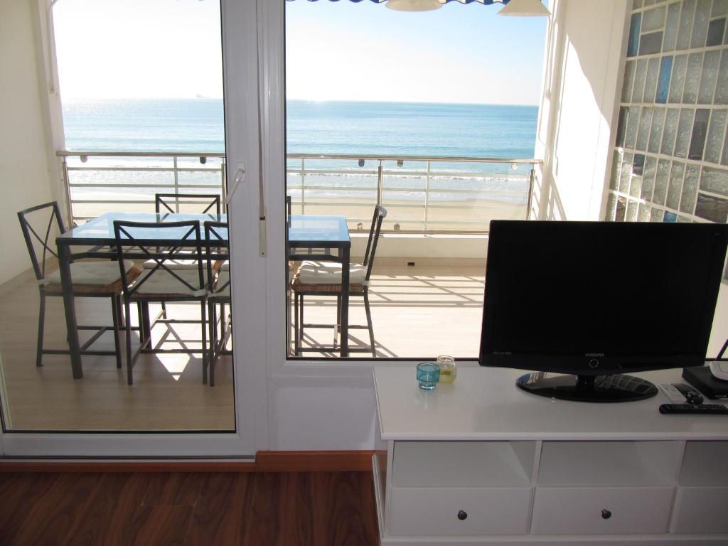 Life Apartments Fuentebravia photo