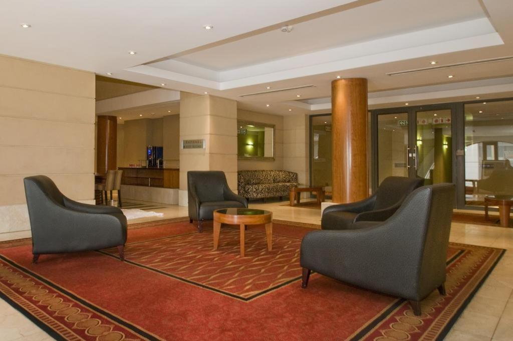 Raphael Penthouse Suites photo