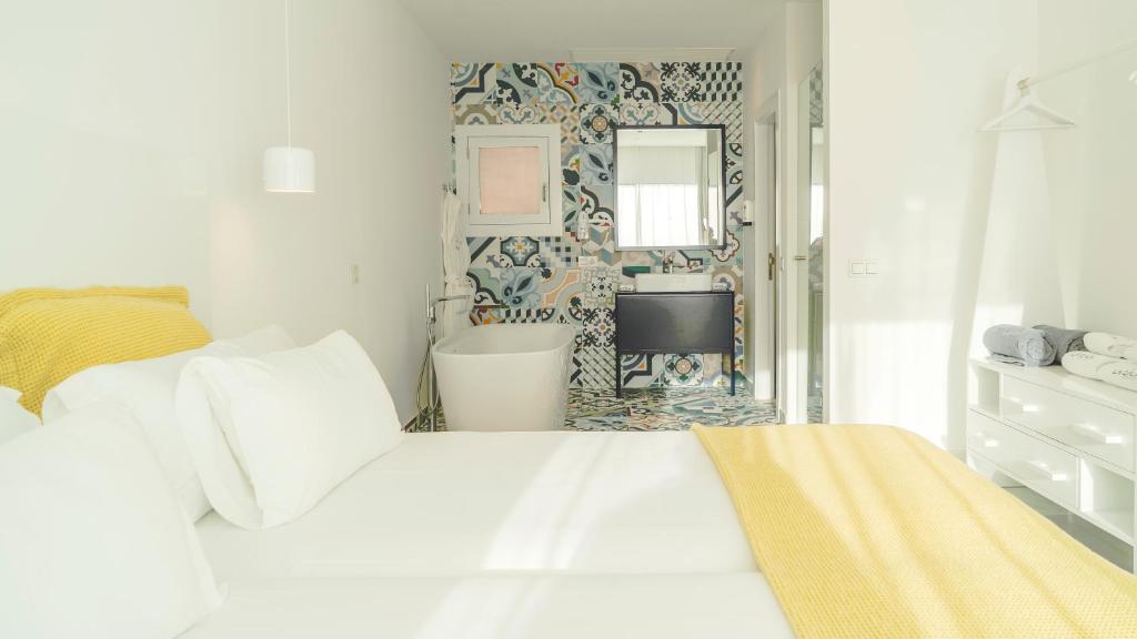 CalaLanzarote Suites Hotel - Adults Only — Hotel rooms in Playa Blanca, Canary Islands