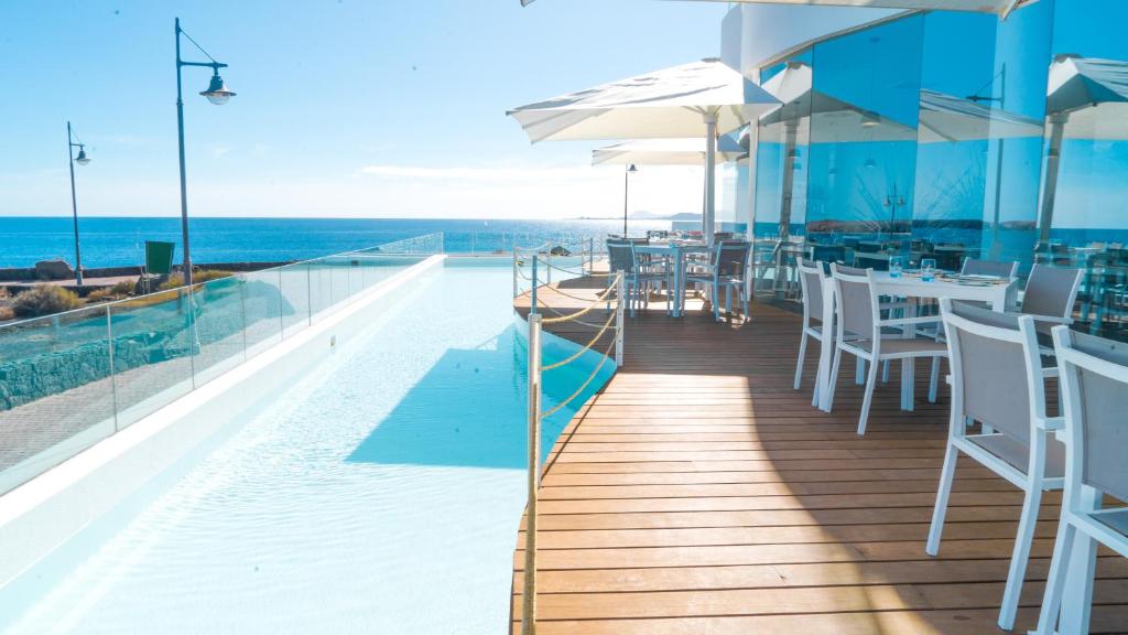 CalaLanzarote Suites Hotel - Adults Only — Restaurant & bars in Playa Blanca, Canary Islands