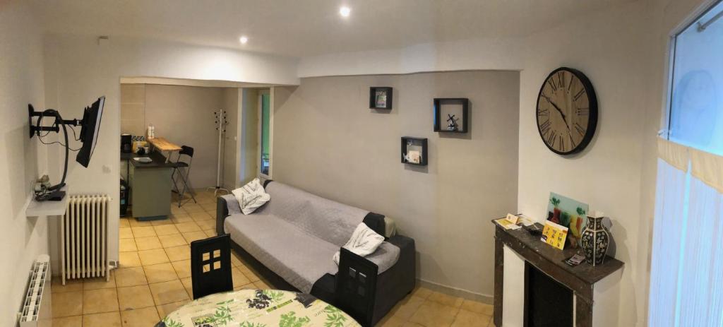 La Sala - 5