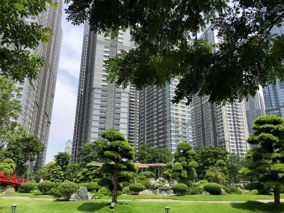 Vinhomes Luxury Apartment photo