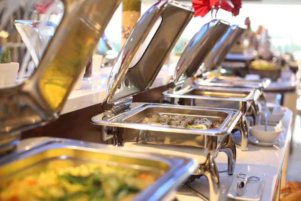 Đồ ăn và thức uống