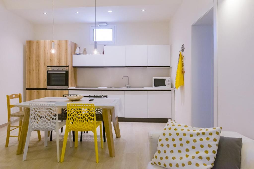 LA NASSA SUITES & ROOMS - 5