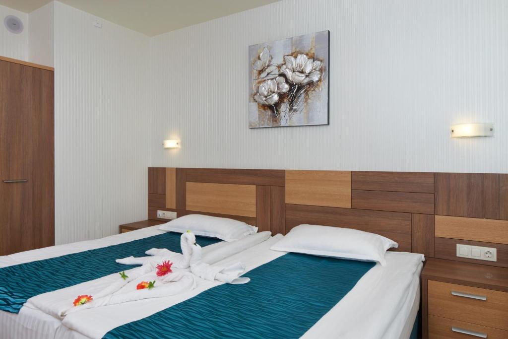 Paradise Beach Residence - Ultra All Inclusive — Hotel rooms in Sveti Vlas, Burgas Region