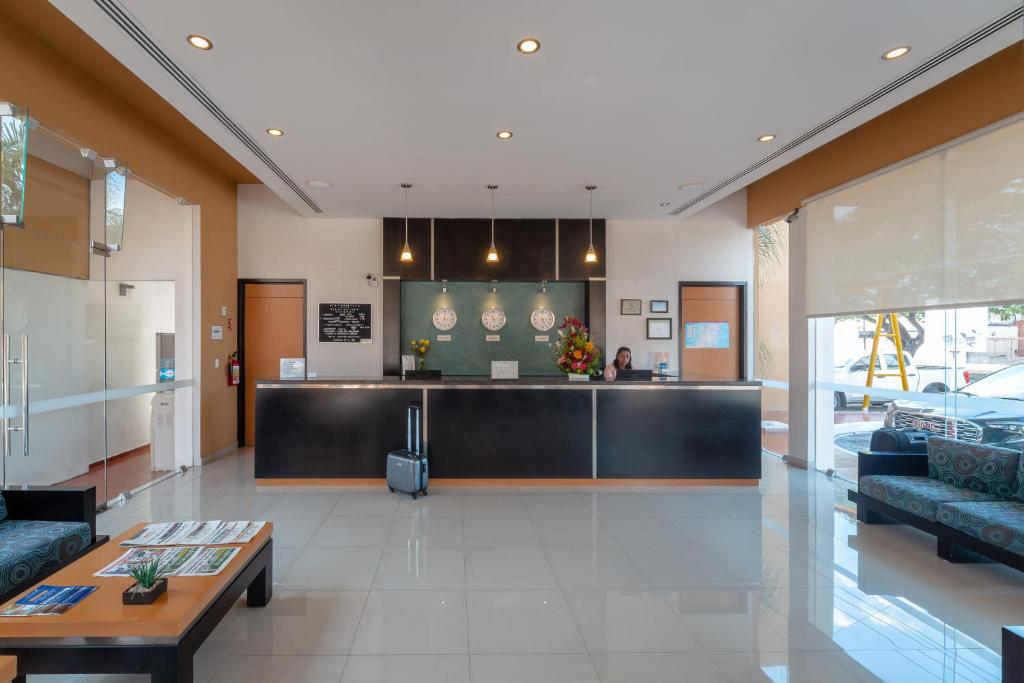 Lobby, Tecnohotel Itzaes in Merida