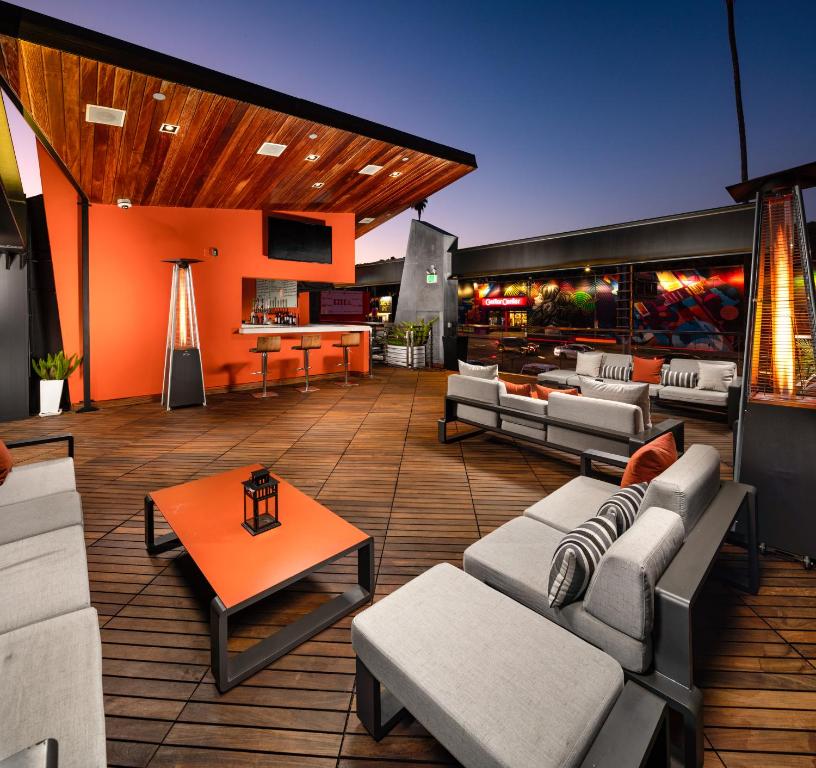 Bar/lounge