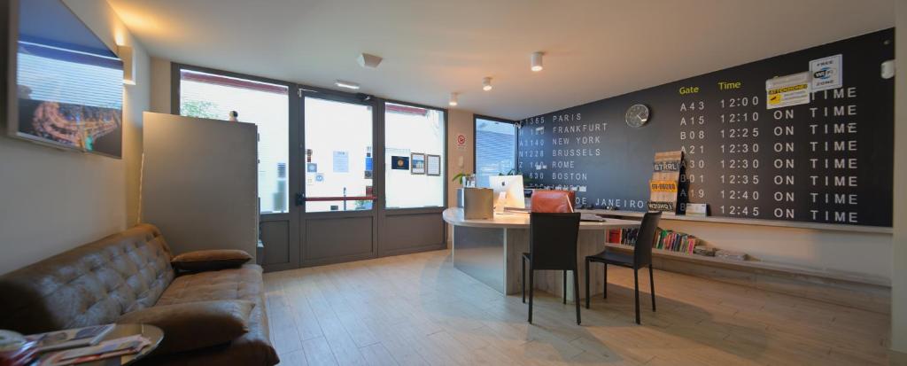 Hotel Seven Rooms — Hotel in Ortica