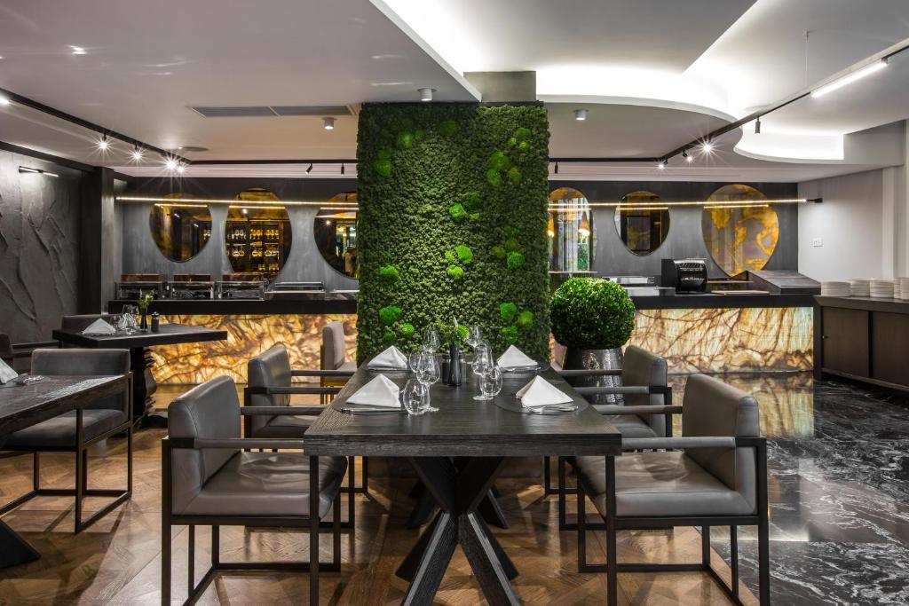 Restaurant, Hotel Pacai, a member of Design Hotels in Vilnius