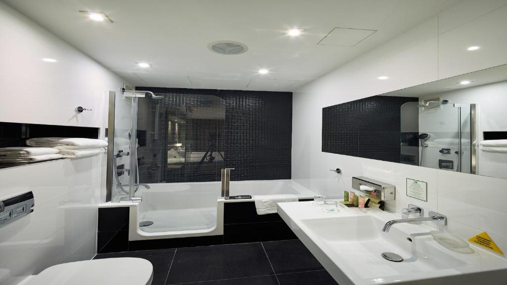 Holiday Inn Lodz Photo 8