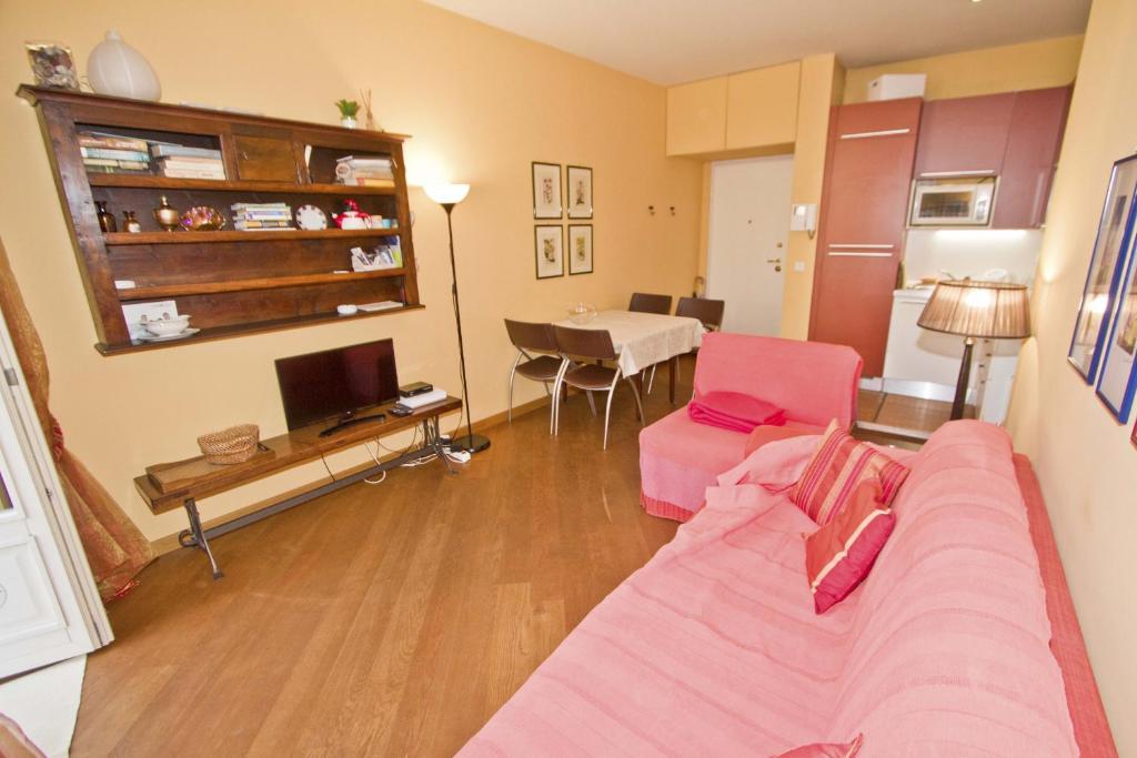 PROMENADE HOLIDAY - GRIMALDI CITY CENTER - 5