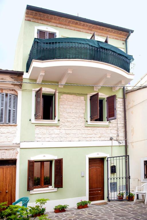 N216 - Numana, cielo-terra nei vicoli a 200mt dal mare - 1