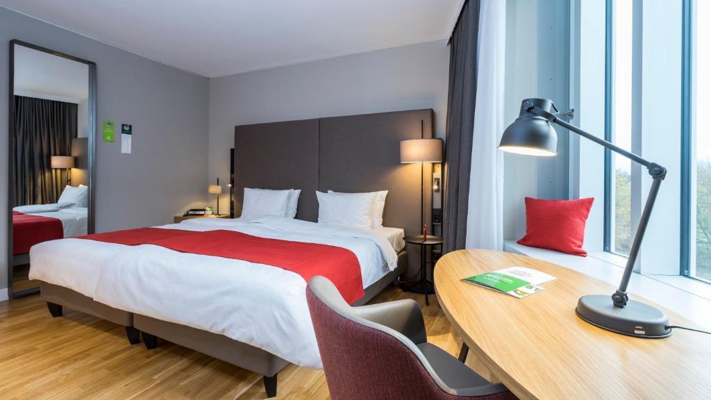 Hamburg Holiday Inn Hamburg - City Nord Additional