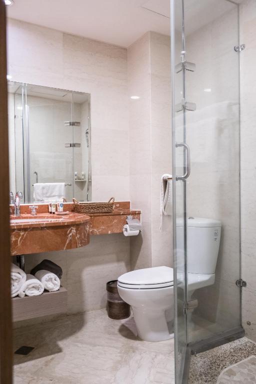 Sizihwan Sunset Beach Resort photo