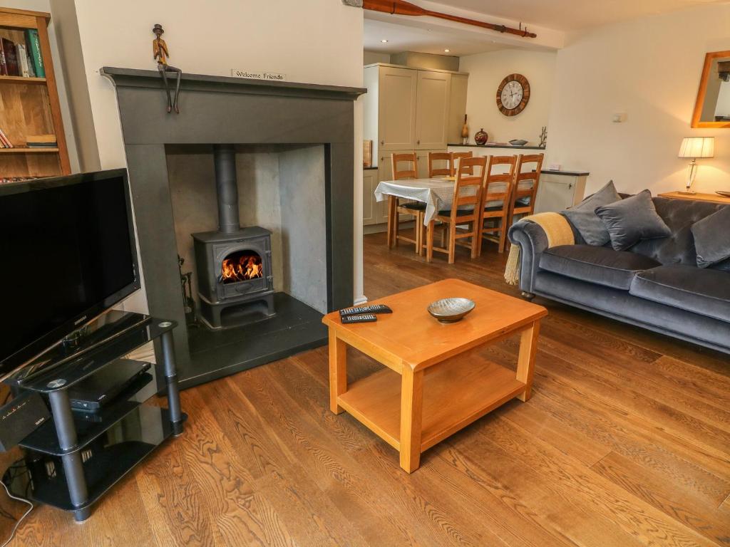 Woodbine Cottage photo 2
