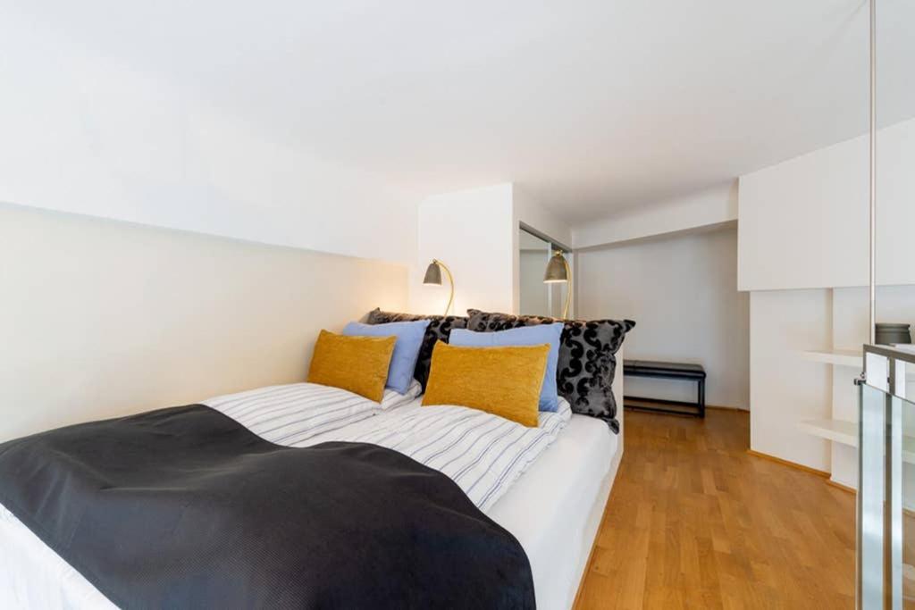 Nordic Host Luxury Apts - Prinsens Gate - Large Mezzanine Studio photo