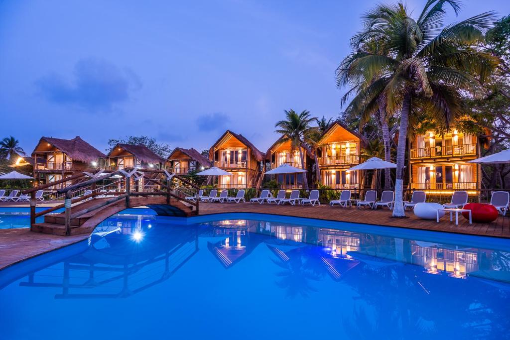 Hotel Isla del Encanto — Hotel in Baru