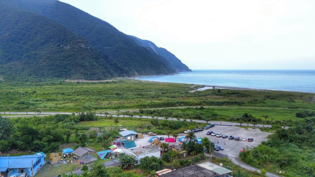 睡海邊-雅房包棟 photo